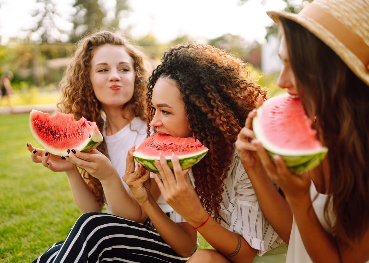 Directnic's tweet photo. 🍉 Fresh Domains. Sweet Results. Sink your teeth into the perfect .NET domain this summer for $4.99 at https://t.co/F6otyJU8FB https://t.co/VHmMDfVmGH