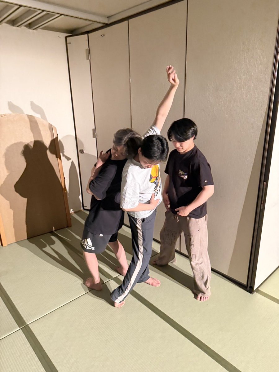 ryuo1026's tweet photo. 明石初日ありがとうございました😊

今月の8日に龍人祭り昼夜龍人祭りやらせてもらいます！！お昼の部【女殺油地獄】夜の部のお芝居【と•も•こ】やらせてもらいます！お客様のご来場お待ちしてます☺️DMいただければお席取ります！！ https://t.co/2TmyITYrch