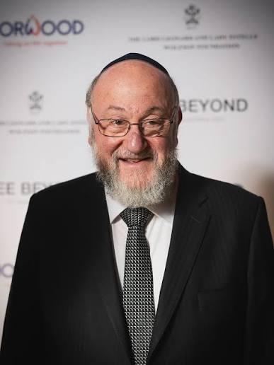 UnityNewsNet's tweet photo. The 'Chief Rabbi' of Britain is such a patriot that his son serves in the military.

For the IDF in 'israel'. https://t.co/BmGPViAicm