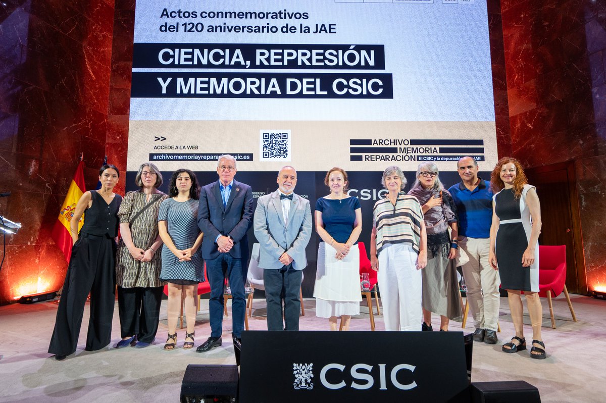 CSIC's tweet photo. 🔬El #CSIC inicia la conmemoración de los 120 años de la #JAE

💻En el primer acto, celebrado hoy, se ha presentado la web ‘Archivo, memoria, reparación’

📙Reconstruye los procesos de depuración de 511 personas vinculadas a la JAE 

➡️https://t.co/q6BoSoZXPn https://t.co/4EMXGpZeEQ