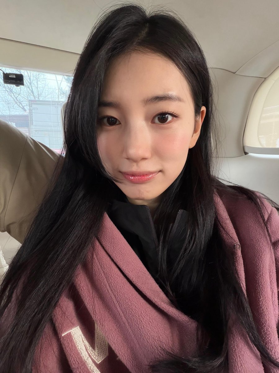 5_ooog's tweet photo. 배숮이 데뷔16주년 축하해💗 https://t.co/24SfJD8PCZ