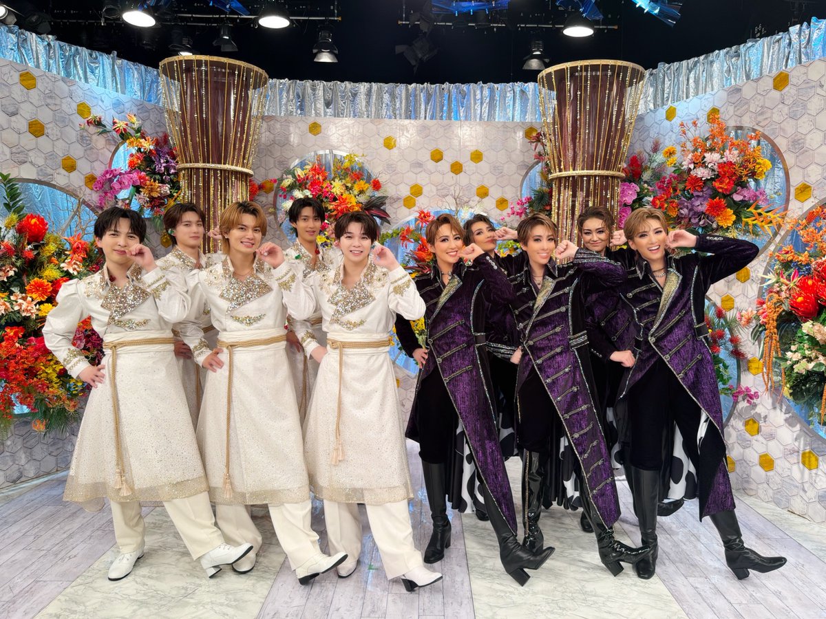 milk_info's tweet photo. フジテレビ「2026FNS歌謡祭 夏」
ご視聴いただきありがとうございました！

M!LKで「爆裂愛してる」を披露いたしました💥
また、宝塚歌劇団 花組の皆様と「好きすぎて滅！」を、
ダイヤモンド☆ユカイさんと #佐野勇斗 が 映画『トイ・ストーリー』シリーズ テーマソング「君はともだち」を、
それぞれコラボレーションさせていただきました✨️

【 #麗しすぎて滅 】のハッシュタグで盛り上げていただき、ありがとうございました❣️

引き続き2026FNS歌謡祭 夏をお楽しみください！
@fns_kayousai
#FNS歌謡祭夏
#MILK