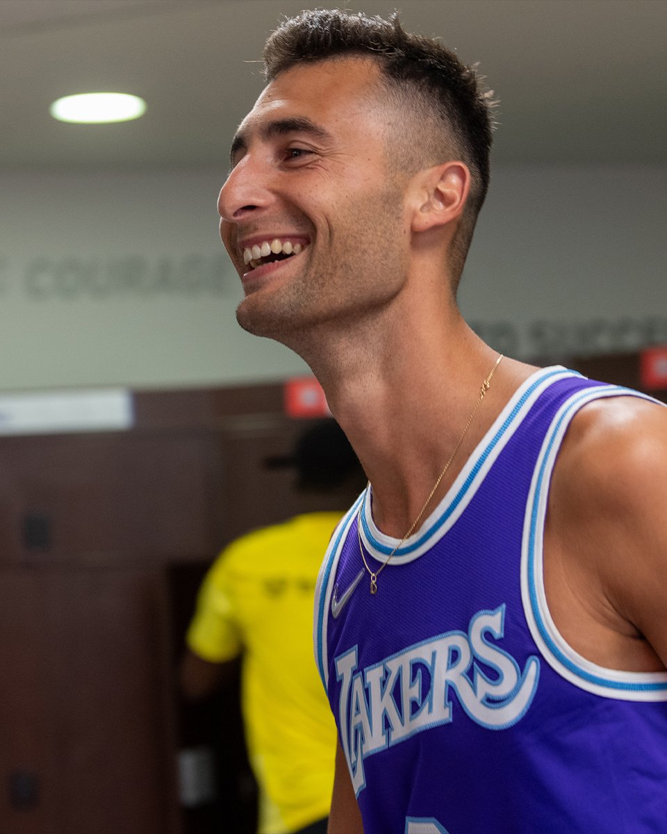 OL's tweet photo. Une reprise avec le sourire 🤩 https://t.co/gtYGJde5Fn