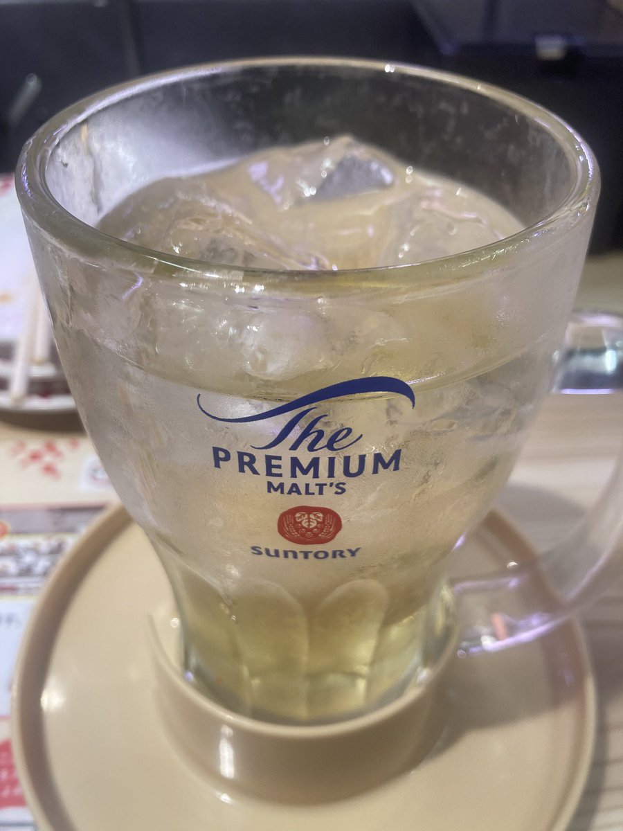 k3tiger's tweet photo. スシローうめえ https://t.co/cn4jOHr7Ex
