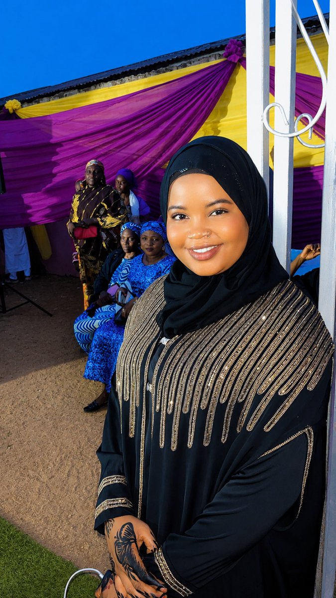Rukeey_Othman's tweet photo. Ya ALLAH 🙏
$8.2 Trillion 💰
+Good husband 🥰
+Jannah🌠

🤲Alfarmar annabi da alqur'ani 🤲 https://t.co/H1Mvkg3cnF