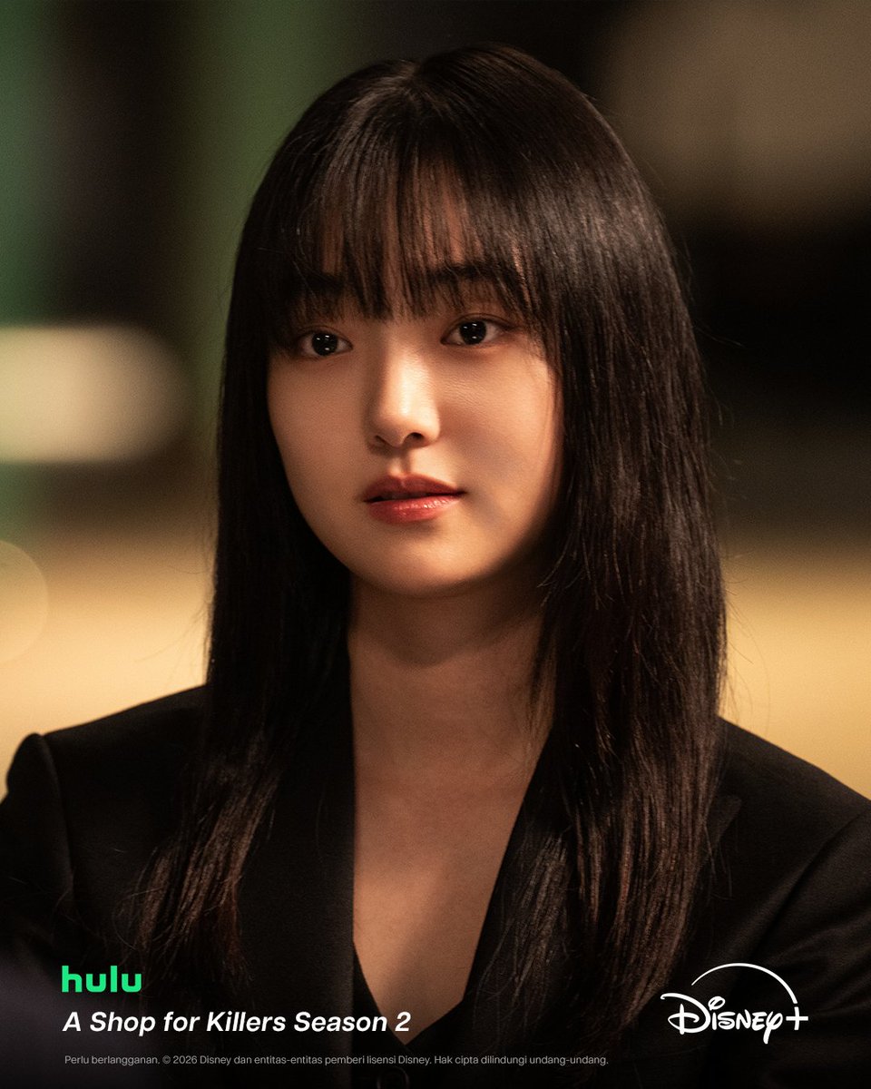 DisneyPlusID's tweet photo. "Aku nggak akan jadi Jinman."
Jeong Jian, pemimpin baru Murthehelp.

Streaming #AShopForKillers Season 2 mulai 22 Juli di #DisneyPlusID.

#KimHyejun #김혜준 https://t.co/SOhS8cs1xo