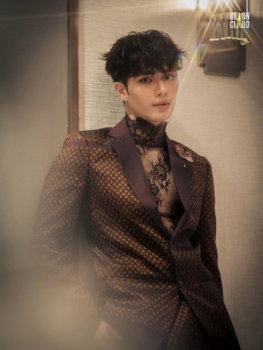 beoncloud_th's tweet photo. ฟูไอซ์ คิวพี ร่วมงาน Threads of Amazing Thailand 📸✨

#TATxSonFuaizQP
#AmazingThailand #THREADSOFAMAZINGTHAILAND https://t.co/nJFGWqR8Ri