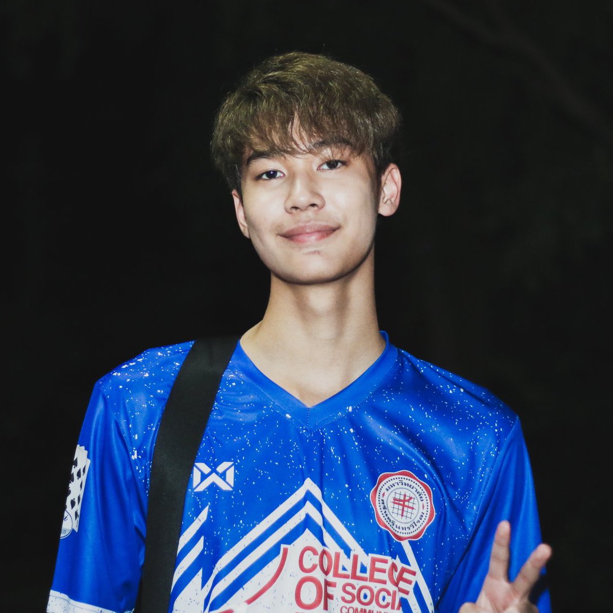 Aelounn's tweet photo. 🤎💙
#dewtee #dew_jsu #tee_vtp https://t.co/FxG0lmQgYk
