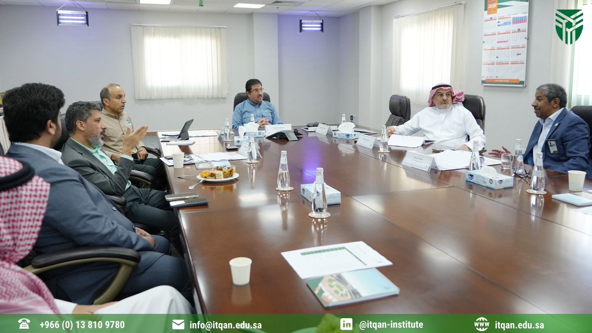 ITQANINSTITUTE's tweet photo. تشرف المعهد الوطني لتقنية الفحص وضمان الجودة إتقان باستضافة الاجتماع الثالث والعشرين لمجلس الأمناء، يوم 30 يونيو 2026، في مقره بالجعيمة، بمشاركة أعضاء المجلس، وذلك لاستعراض مستجدات أعمال المعهد، وأبرز إنجازاته، وأولوياته الاستراتيجية.

وخلال الاجتماع، استعرض أعضاء مجلس الأمناءالأداء التشغيلي والمالي للمعهد، وناقش مبادرات النمو الحالية ونموذج عمل المعهد، بما في ذلك الفرص المتاحة لتعزيز الاستدامة ودعم النمو المستقبلي.

وتتقدم إدارة معهد اتقان بخالص الشكر والتقدير إلى جميع أعضاء مجلس الأمناء على دعمهم المستمر وتوجيهاتهم الاستراتيجيةوالتي كان لها بالغ الأثر في تعزيز مسيرة معهد إتقان، وتمكينه من تحقيق أهدافه، وترسيخ مكانته كمؤسسة وطنية رائدة في تطوير الكفاءات في مجالات الفحص وضمان الجودة.
