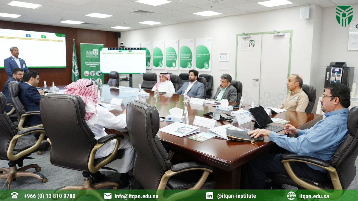 ITQANINSTITUTE's tweet photo. تشرف المعهد الوطني لتقنية الفحص وضمان الجودة إتقان باستضافة الاجتماع الثالث والعشرين لمجلس الأمناء، يوم 30 يونيو 2026، في مقره بالجعيمة، بمشاركة أعضاء المجلس، وذلك لاستعراض مستجدات أعمال المعهد، وأبرز إنجازاته، وأولوياته الاستراتيجية.

وخلال الاجتماع، استعرض أعضاء مجلس الأمناءالأداء التشغيلي والمالي للمعهد، وناقش مبادرات النمو الحالية ونموذج عمل المعهد، بما في ذلك الفرص المتاحة لتعزيز الاستدامة ودعم النمو المستقبلي.

وتتقدم إدارة معهد اتقان بخالص الشكر والتقدير إلى جميع أعضاء مجلس الأمناء على دعمهم المستمر وتوجيهاتهم الاستراتيجيةوالتي كان لها بالغ الأثر في تعزيز مسيرة معهد إتقان، وتمكينه من تحقيق أهدافه، وترسيخ مكانته كمؤسسة وطنية رائدة في تطوير الكفاءات في مجالات الفحص وضمان الجودة.