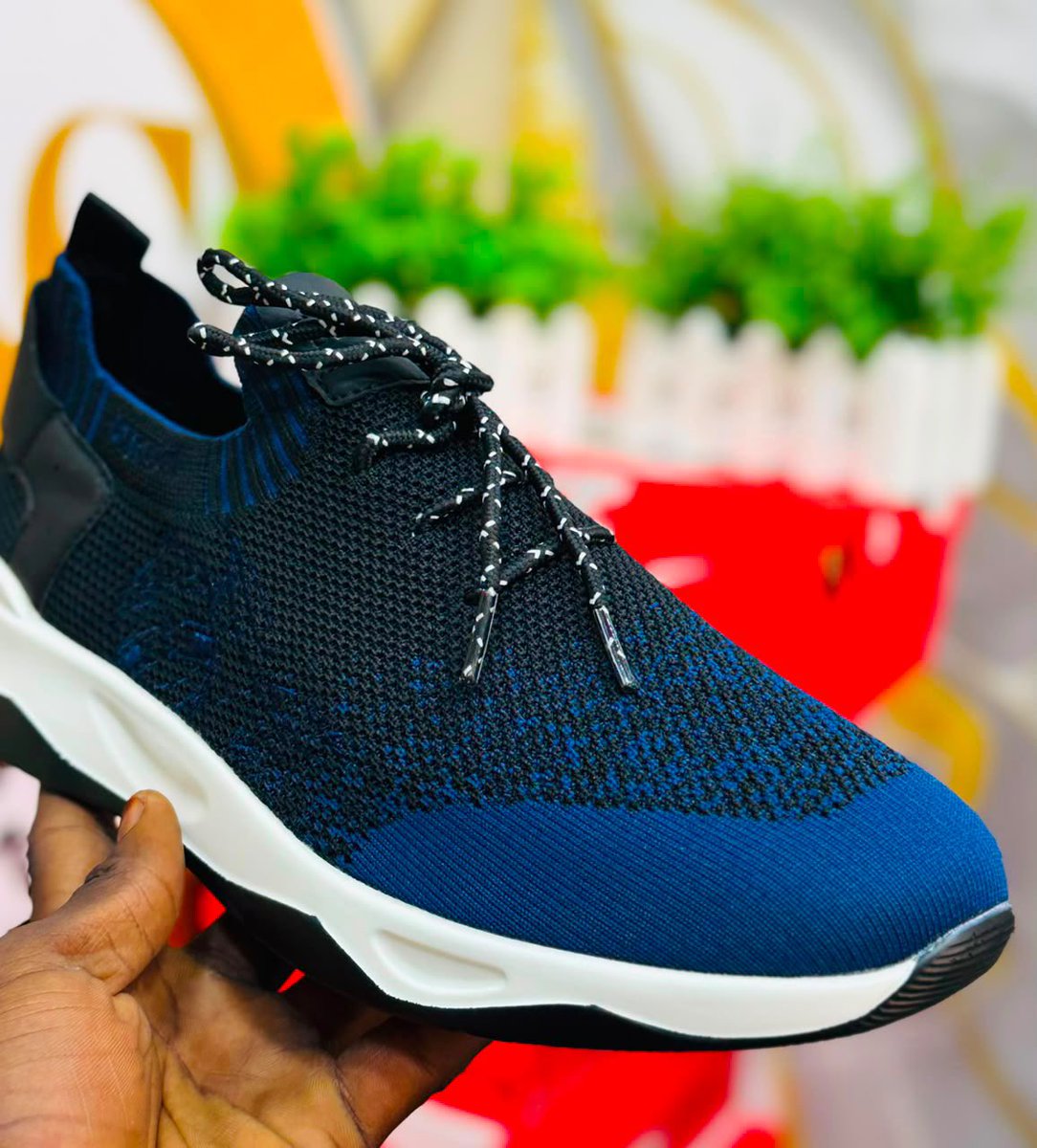 Xeuch262's tweet photo. 👞 Chaussures de ville disponibles ! 👞

Offrez-vous l’élégance et le confort avec nos magnifiques chaussures de ville.

✅ Pointures disponibles : 40 à 46
💰 Prix : 20 000 F CFA

📞 Commandes et renseignements :
772 725 578 / 707 430 243

📦 Dépêchez-vous, stock limité ! https://t.co/9RKjbxa9S4