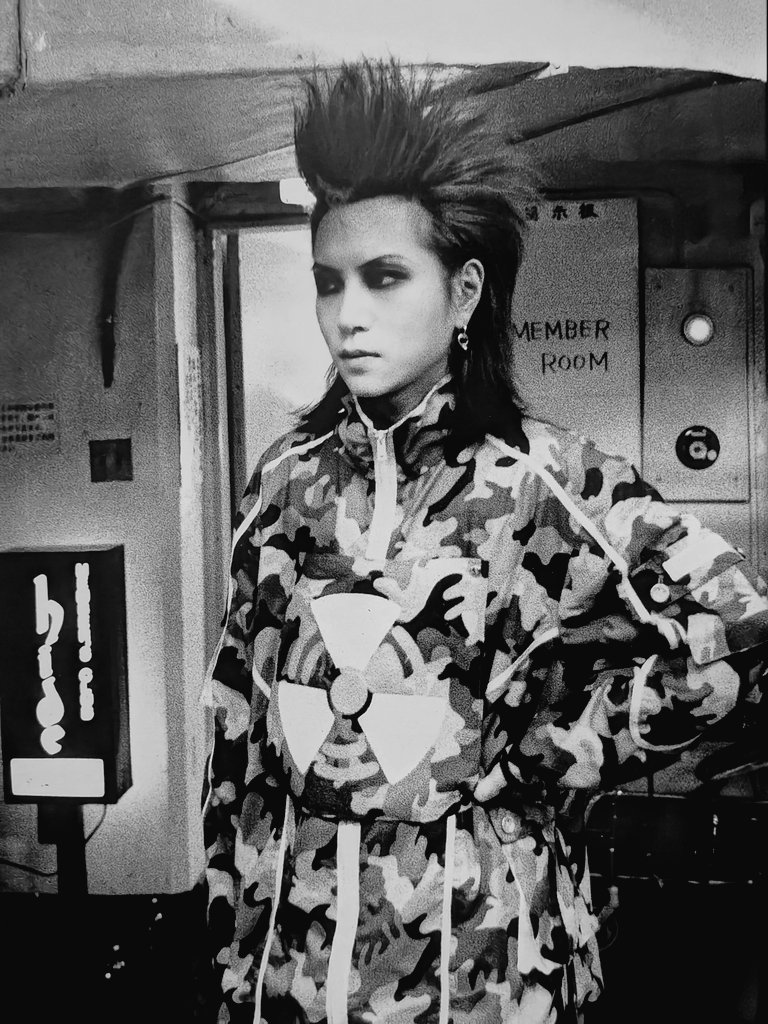 hide