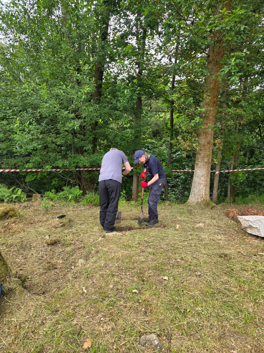 CluthaArchaeo's tweet photo. Day one at Chatelherault Country Park,  with SLC Ranger Service.  #archaeology  #Lanarkshire  @SouthLan https://t.co/ZypYoUvNw0