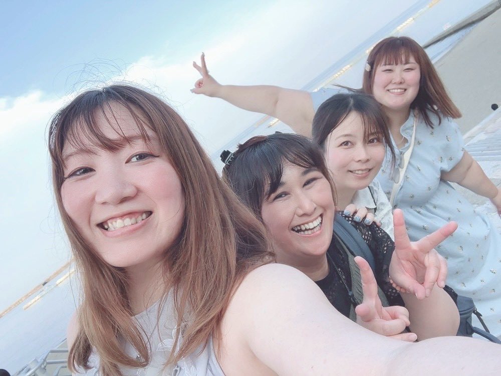 hanasiro_c0c0a's tweet photo. 熱海きたど！！まるで青春✨✨✨ https://t.co/wikqCWELUJ