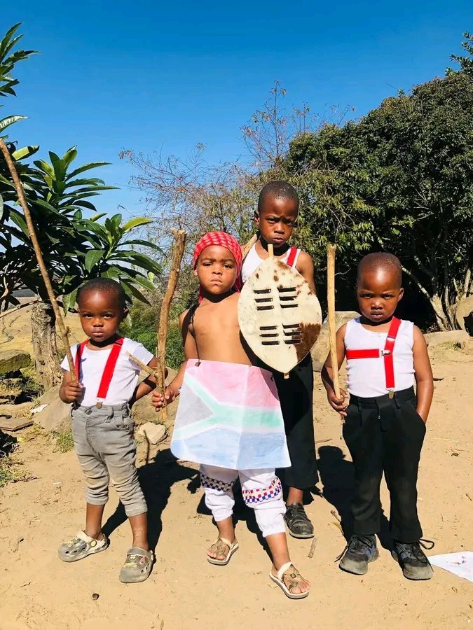 PhakelaMthakath's tweet photo. Izinsizwa zakusasa❤️🇿🇦 https://t.co/UOa7hMD6NR