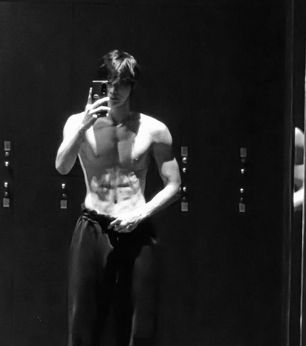 bbinstarzz's tweet photo. jung sungchan, thats the tweet https://t.co/MfuLIY48vZ