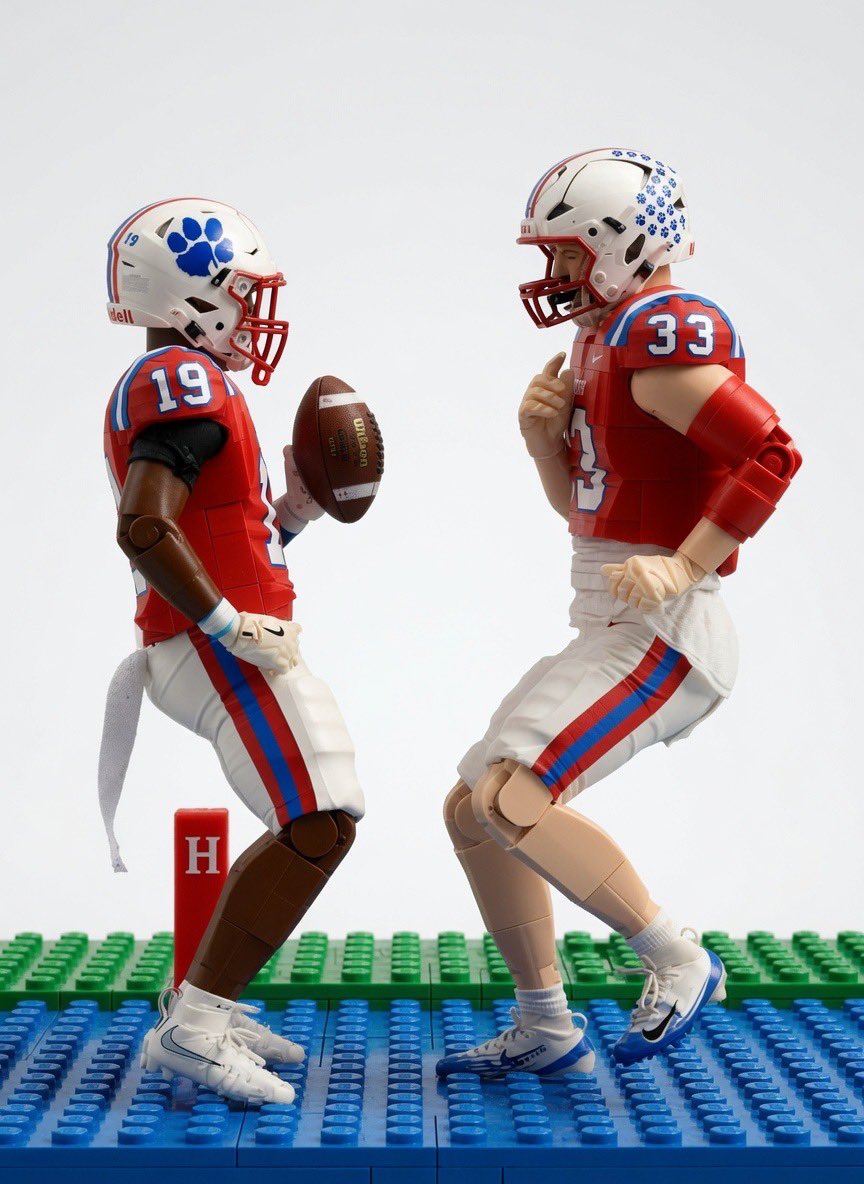 HanoverFTBL's tweet photo. Brick by brick. We’re building something special in 2026 👀
#ONE #STRIPESTANDARD https://t.co/MCgKQpOuyL