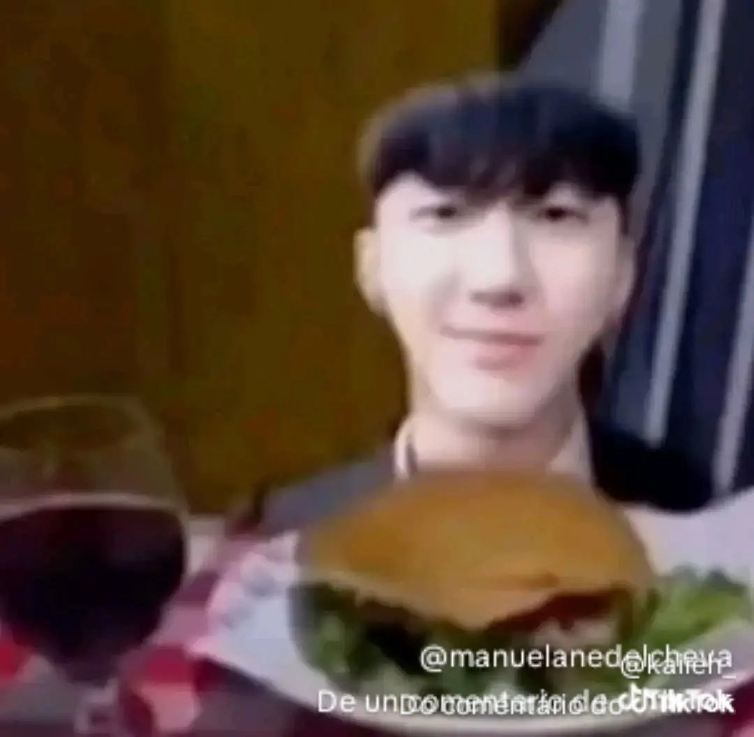 bre1509's tweet photo. @doyoungcareca Amg eu soube que o heesung nao vai deixa com ele https://t.co/SkrosvwsHZ