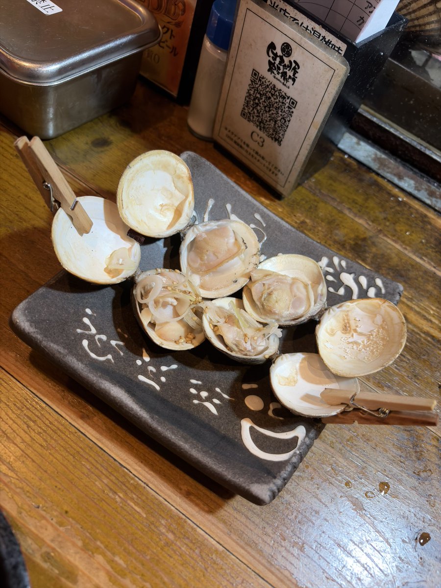 lpdcpeacock's tweet photo. 中目黒で蛤嗜みながらハイボール飲む夜 https://t.co/x3Y0Ep2wGK