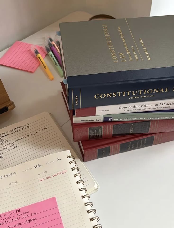 munchenj's tweet photo. What if wonbin and eunseok both are law students where wonbin is a pastor's son and eunseok is a closeted gay who have a social anxiety facing a conservative and homophobic society? will they become each other safe places? or hiding to become normal on the public eyes? https://t.co/ZRk7gDTVkg