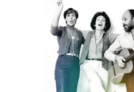 Remembering_pod's tweet photo. On this day in 1936, children's entertainer Lois Lilienstein was born. Episode 69: #remembering #SharonLoisAndBram with Sharon Hampson, Bram Morrison & host @JeffSammut. Listen on https://t.co/8MsFOdroB9 and your favourite podcast platform. #skinnamarink #elephantshow https://t.co/t0rrtCuz2m