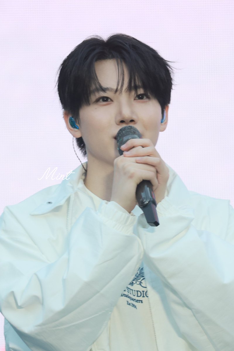 yumi0827mint's tweet photo. 2026.06.27 BOF
#준규 #JUNKYU #ジュンギュ 
#트레저 #TREASURE https://t.co/jK7eODP3KM