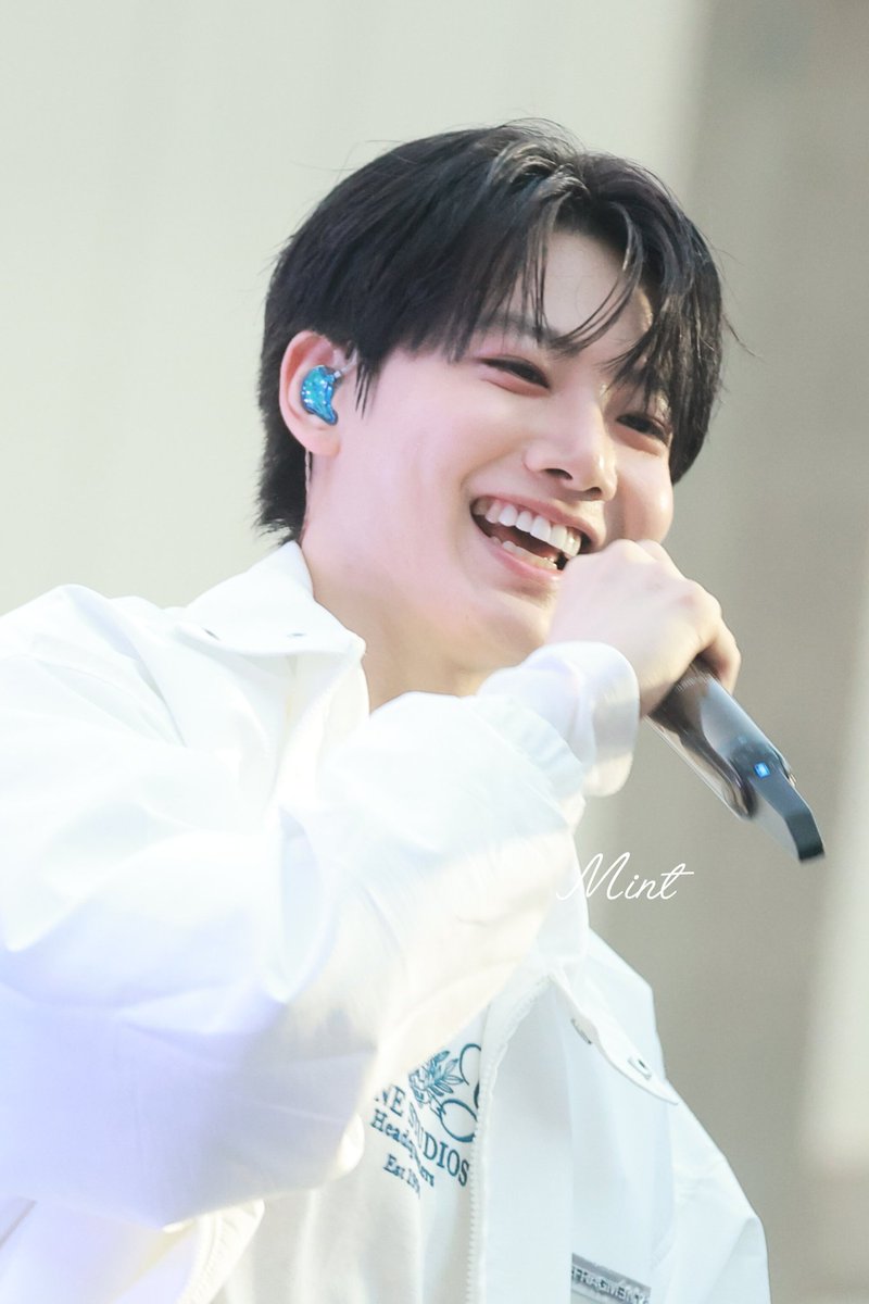 yumi0827mint's tweet photo. 2026.06.27 BOF
#준규 #JUNKYU #ジュンギュ 
#트레저 #TREASURE https://t.co/jK7eODP3KM