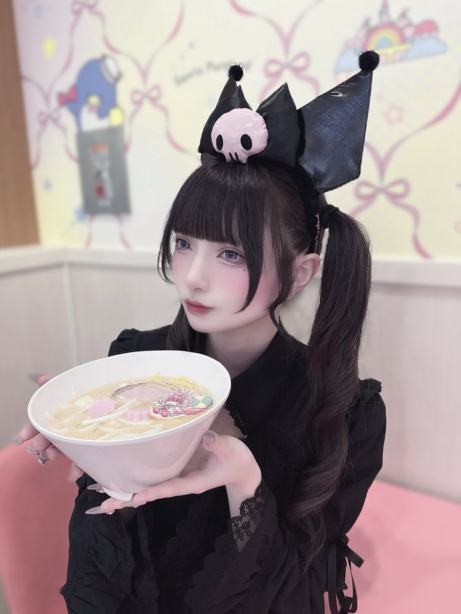 shiki_Ill's tweet photo. アタイが世界一 かわいい！ https://t.co/LJjMQLqnlF
