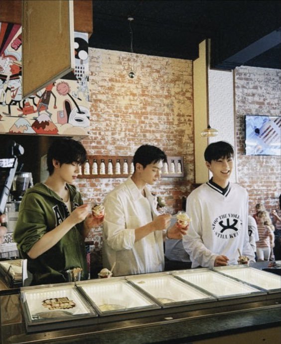 ftalsunoo's tweet photo. no matter what, you will always see hanlimz together 🥹 https://t.co/qsAdsyMLmN