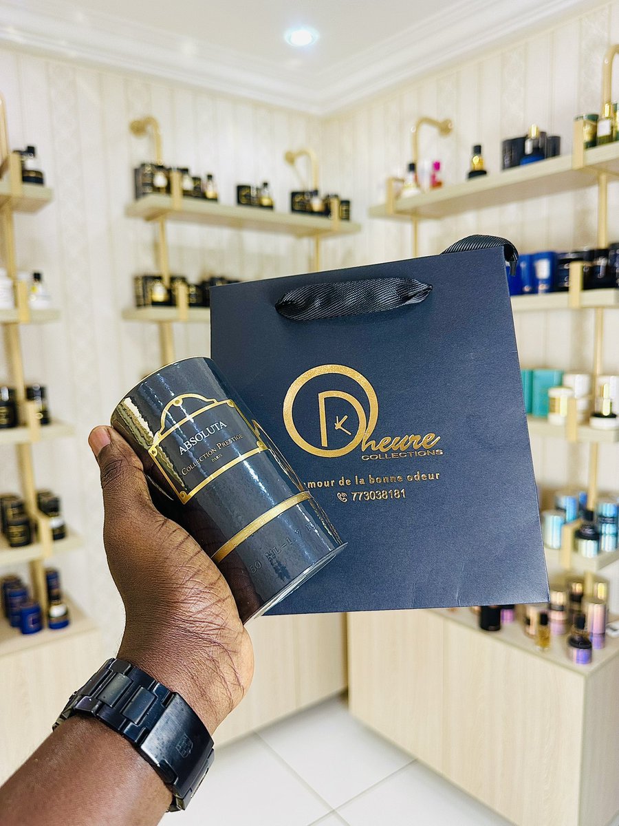 odheure's tweet photo. ✨ Absoluta Bois d’Argent ✨

L’élégance à l’état pur. Un accord boisé, poudré et musqué qui laisse une empreinte raffinée à chaque passage.

🌿 Chic. Intemporel. Inoubliable.

Disponible chez Odheure Collections. Laissez votre parfum parler pour vous https://t.co/oTV4r891q2