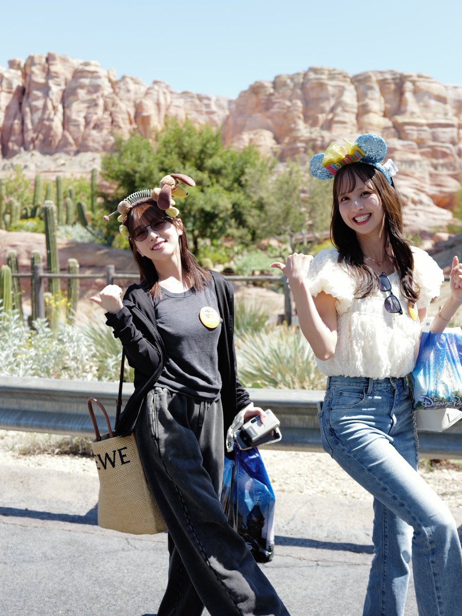 Maple_Den_nogi's tweet photo. よだでんディズニーデート❤️
#yodagram #与田祐希 #佐藤楓 https://t.co/jEWt3Iz3Bf