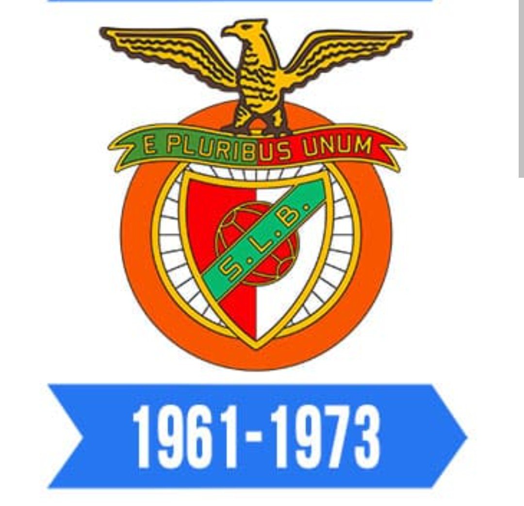 por_sporting's tweet photo. @GlassCleaner17 Parece uma perna de frago no fundo da Galp 😭😭😭😭 https://t.co/gyqHx4C6CZ