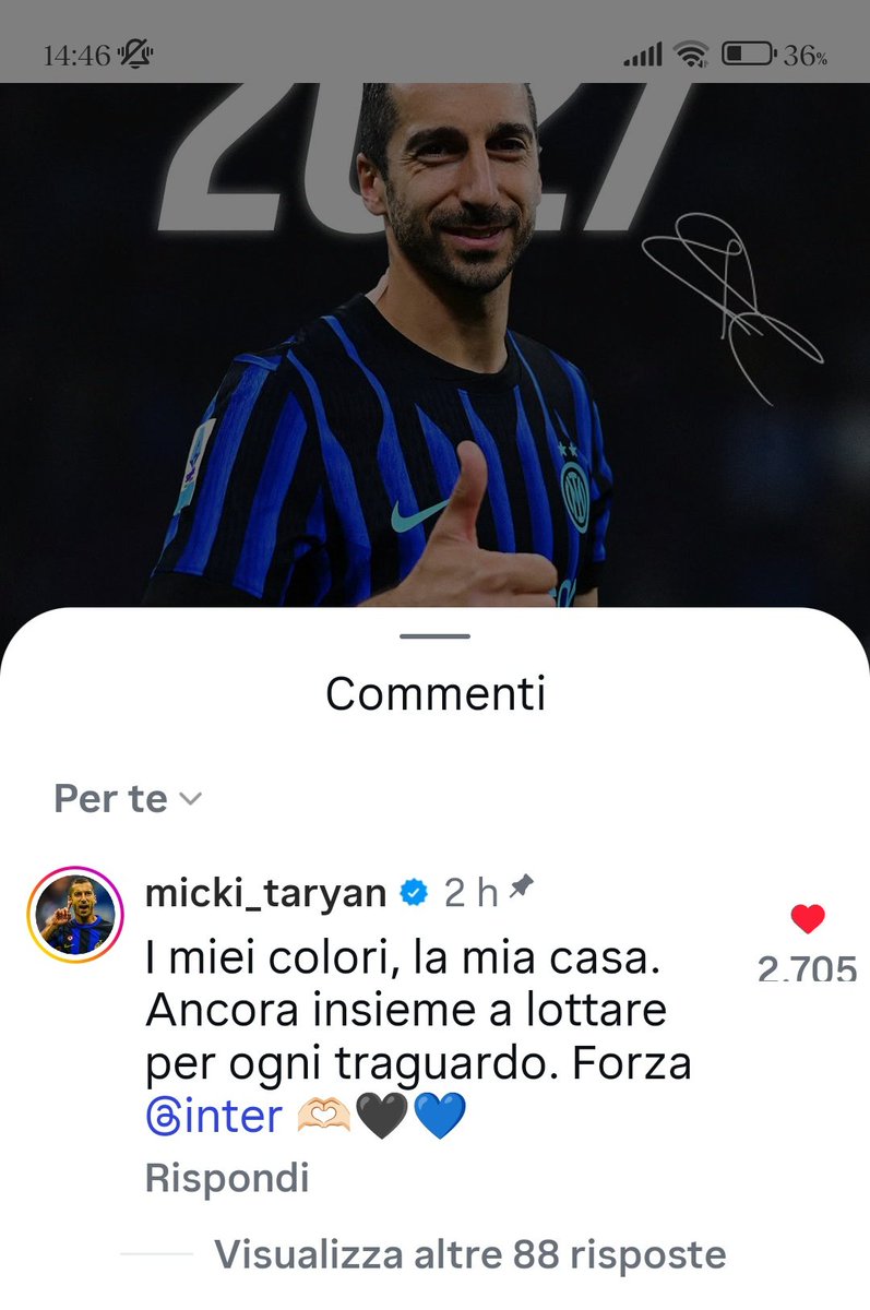 vintagefeelingx's tweet photo. "i miei colori, la mia casa"

Pippo franco sono troppo felice 🥹🖤💙 https://t.co/ZV4THL32IS