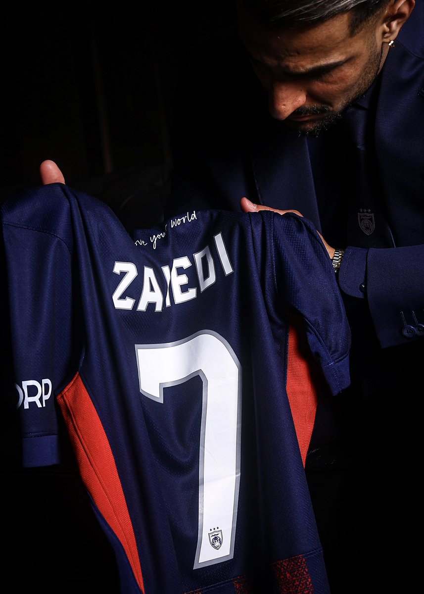 OfficialJohor's tweet photo. Shahab Zahedi of Iran is now a Southern Tiger after a stint in the J1 League 🐅🔥

More photos at https://t.co/DvQT1u5MWb

Hidup Johor Demi Johor
#WeAreAMovement
#WhatCanYouDo
#TheTMJeffect
#SouthernTigers
#JewelOfTheSouth https://t.co/LPAjndleuk