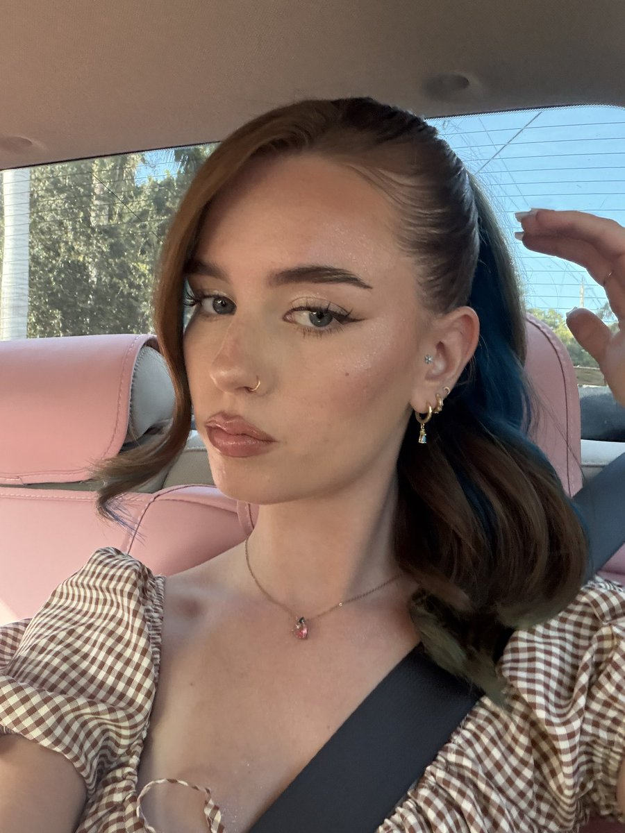 chloe ꕤ。 ˚ TODAY tweet media