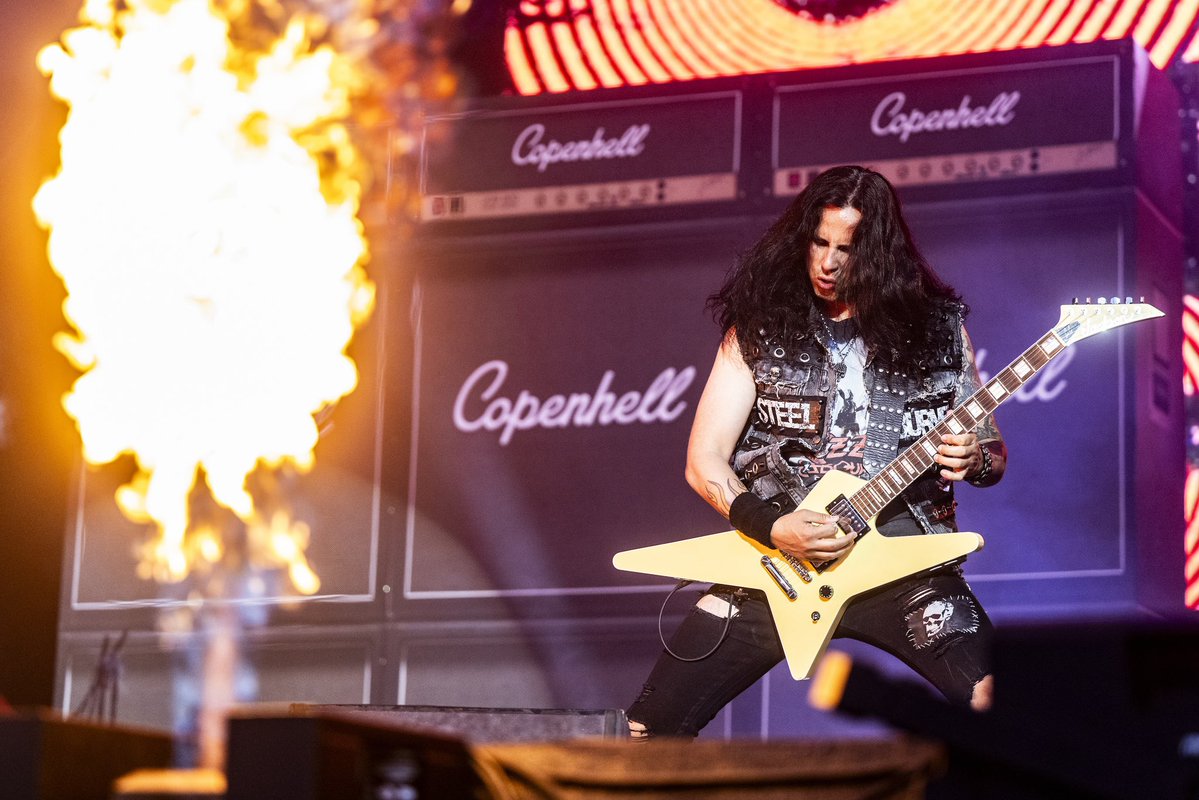 gusgofficial's tweet photo. Here’s some amazing photos from COPENHELL last week by Morten Skovgaard. They capture the vibe of the show 100%. 

It was an honor to participate on the 15 Years in Hell anniversary show that the festival put together, got to hang out w old friends and make new ones. 🤘🏻🔥🙏 https://t.co/rBe7gZI488