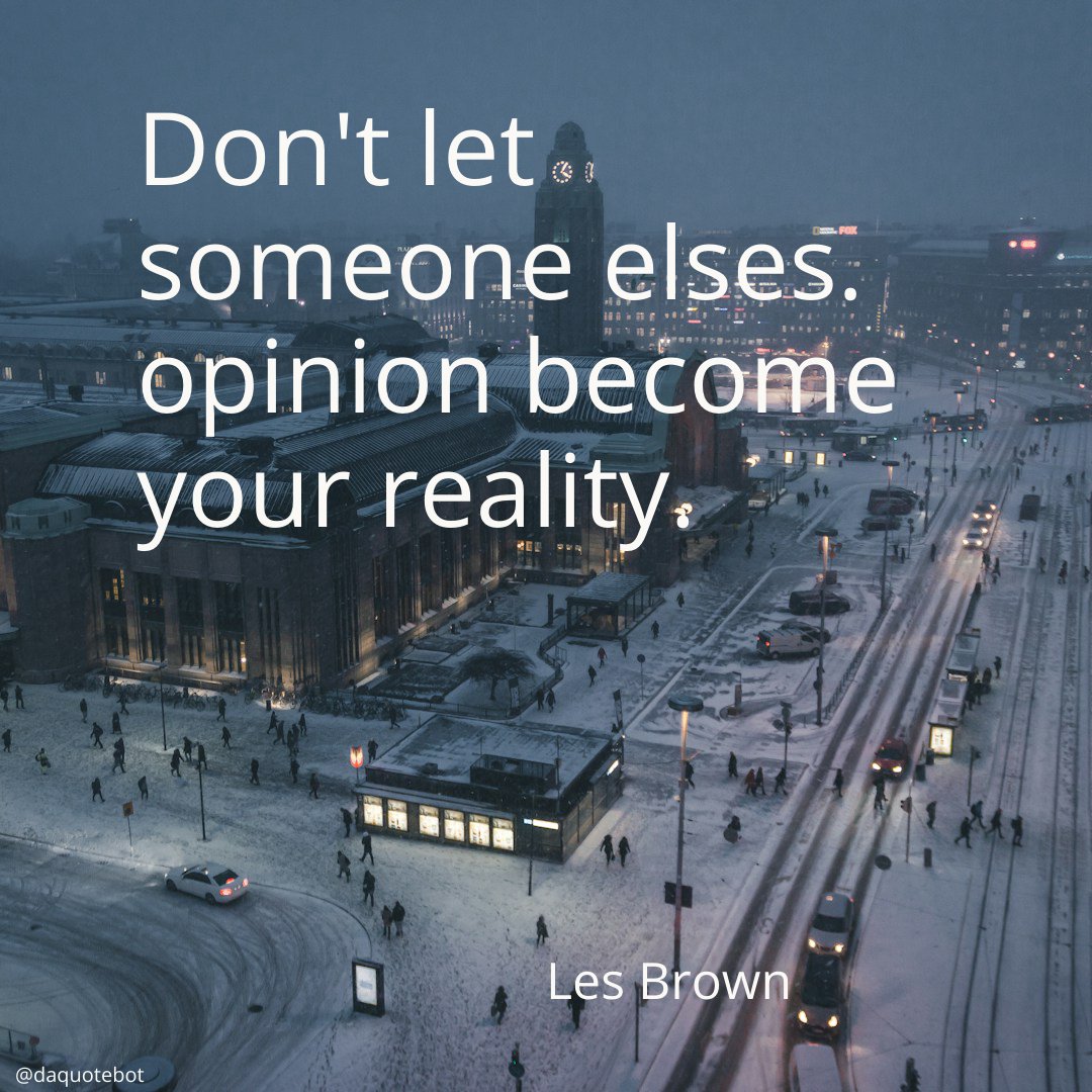 daquotebot tweet picture