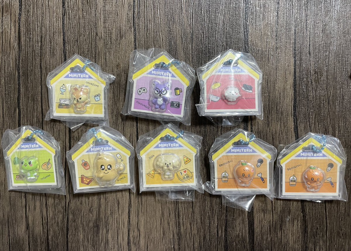 moo__oushi's tweet photo. SEVENTEEN セブチ MINITEEN パッケージチャーム 交換

【譲】ジョシュア ウォヌ ウジ ミンハオ ミンギュ ドギョム スングァン

【求】エスクプス ジョンハン

郵送のみ📮
お気軽にお声掛けください。 https://t.co/HPCnwvlVWB