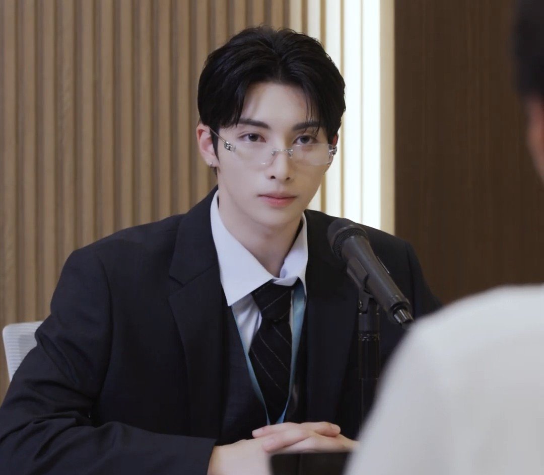 YUGLOBALFANBASE's tweet photo. YuRiHan 

#NEXZ #넥스지 #ネクスジ 
#YU #유우 #ユウ https://t.co/KVdq1F7DqJ