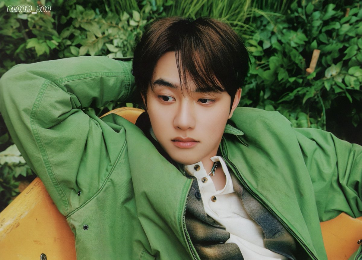 Bloom__Soo's tweet photo. 【SCAN】3rd Membership KIT
   PHOTO BOOK （4p）🤩

#도경수 #DOHKYUNGSOO https://t.co/z0tbr8zaNY