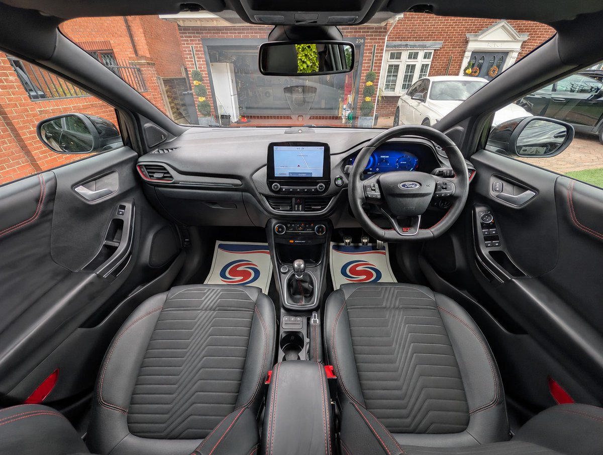 MotorsDoncaster's tweet photo. 🚨Just arrived at Doncaster Motors!🚨 Check out https://t.co/4PMn8UaYbL for full description and photos!🖱️ https://t.co/JkKFvyrF9k