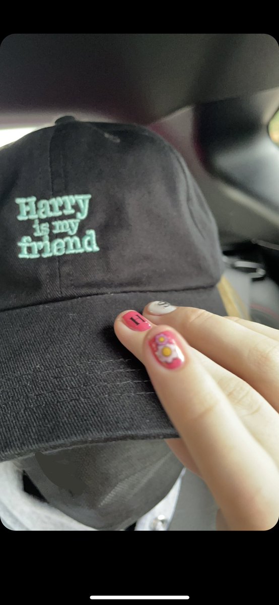 jaimeaddley's tweet photo. @HSHQ me and my mum have travelled over from Belfast to see Harry tonight - we would love to be the photographer, occasionally ! ❤️🪩 https://t.co/A2WASOB9jI