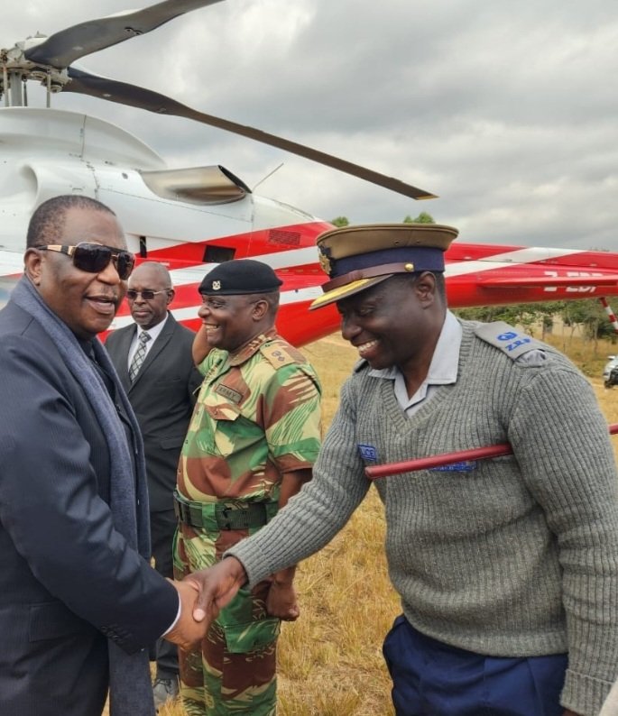 MJairosi's tweet photo. They first tried poisoning, when it didn't work they removed the running mate clause. As if this was not enough to stop Gen Chiwenga, they came up with CAB3. Now it is very clear that @edmnangagwa &amp; his family were &amp; are still behind the plot to make Chiwenga meet his maker. https://t.co/gUN14IyAab