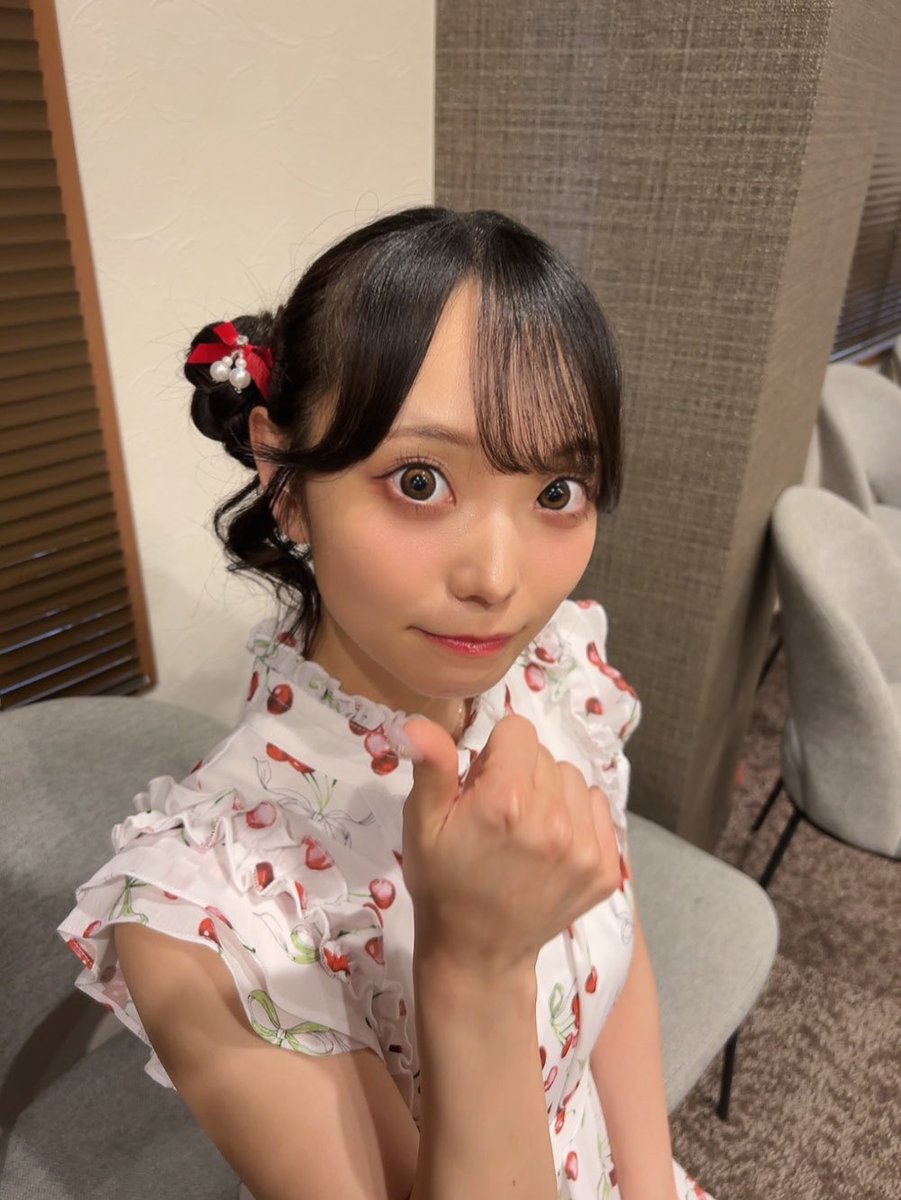 miharu_sawada7's tweet photo. 7月だ~っ！🌺🍒🐠

今年は節目の年になる大切なお誕生日もある月🌞！
7/25のイベントでお祝いしにきてもらえたら嬉しいです☺️🤍
みんなのお顔が見れたら幸せ〜🍀

🎟️ https://t.co/MOGSjlBIFC

謎のグッドポーズ👍🏻！笑
#こえばこ https://t.co/0g6zsG99F0