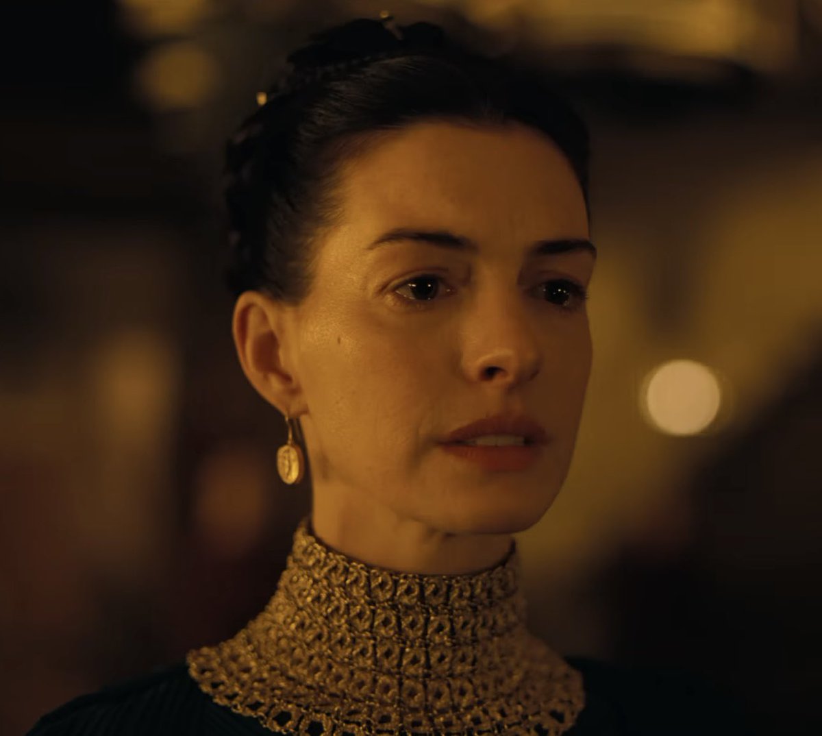 FilmUpdates's tweet photo. Anne Hathaway in Christopher Nolan’s ‘THE ODYSSEY.’ https://t.co/mQ1OBom4qw