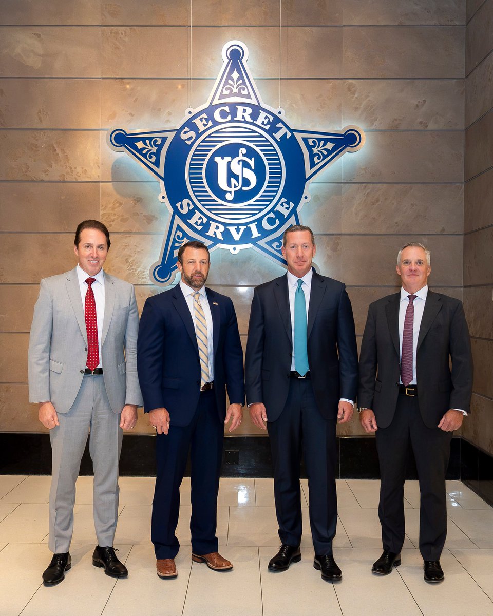 SecMullinDHS's tweet photo. Yesterday, I joined leaders at @SecretService Headquarters to preview 4th of July security preparations for America’s 250th birthday. 

The Salute to America Celebration and Grand Fireworks Show will be a historic moment on the National Mall! 

I want to thank our Secret Service and law enforcement partners for working to ensure a safe and secure event for the American people.