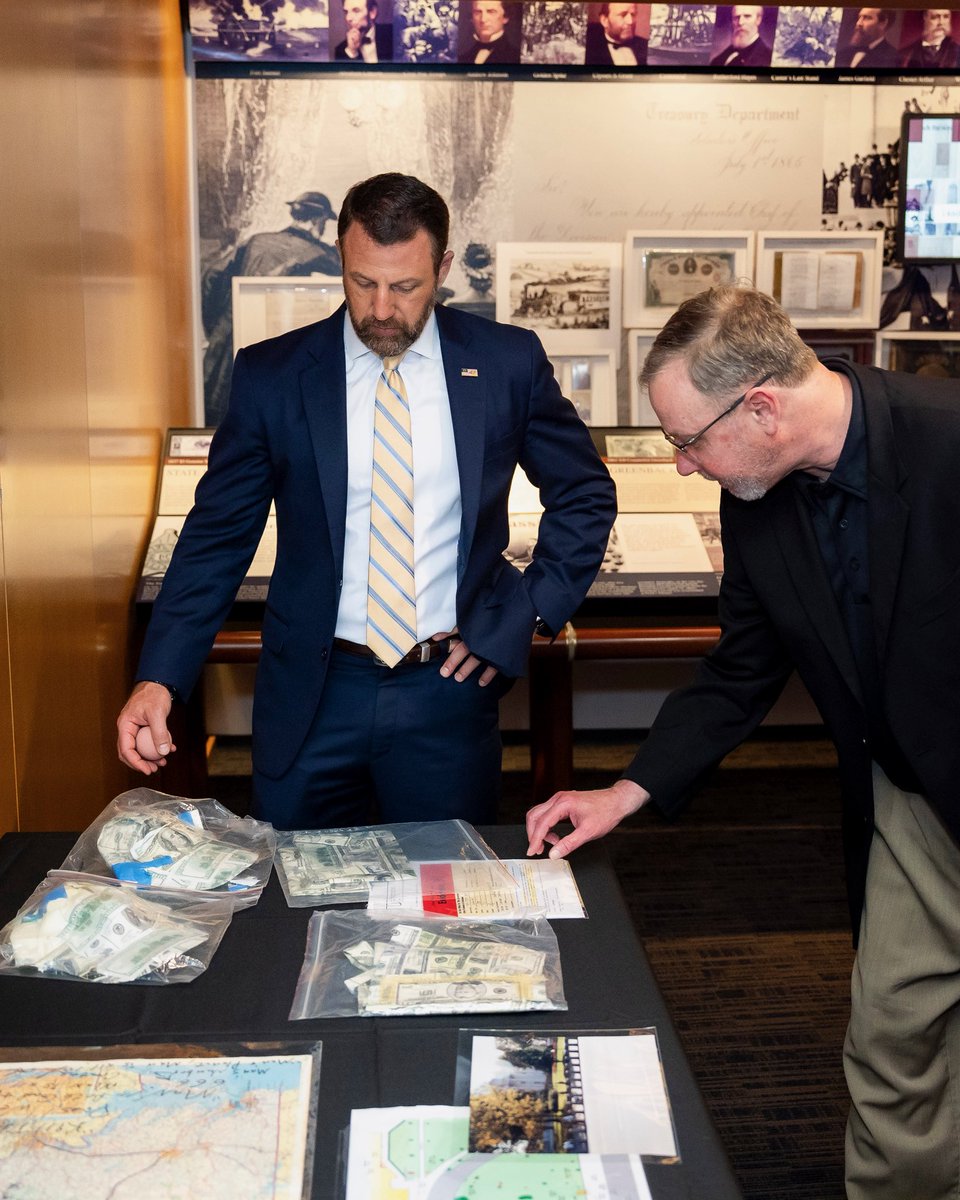 SecMullinDHS's tweet photo. Yesterday, I joined leaders at @SecretService Headquarters to preview 4th of July security preparations for America’s 250th birthday. 

The Salute to America Celebration and Grand Fireworks Show will be a historic moment on the National Mall! 

I want to thank our Secret Service and law enforcement partners for working to ensure a safe and secure event for the American people.