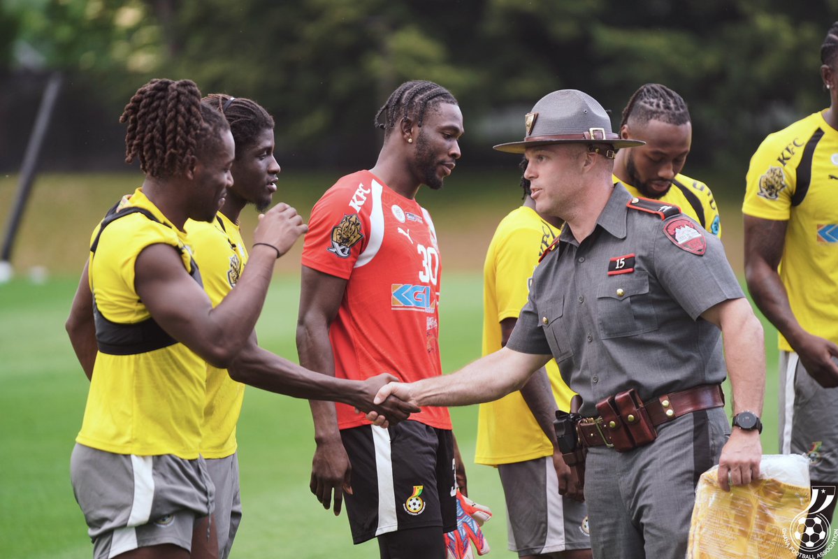 GhanaBlackstars's tweet photo. 👋🏾 Rhode Island! ❤️

🤝🏾 A special thank you to the Rhode Island Sheriff’s Department and the security team assigned to the team for their outstanding service and support throughout our stay.

📍 Next stop: Kansas!

#BlackStars | #FIFAWorldCup https://t.co/XQSB2TGbp3