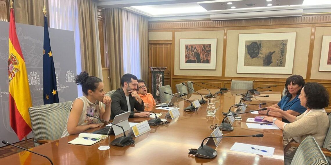 CLMpressDigital's tweet photo. Bustinduy pide un “consenso unánime” para reformar las leyes de dependencia y discapacidad: “La sociedad española https://t.co/WQi0nmDqyN #CLMpress #Bustinduy #consenso #unanime #reforzar #leyes #dependencia #discapacidad #sociedad #española https://t.co/0UiAQ0IQOC