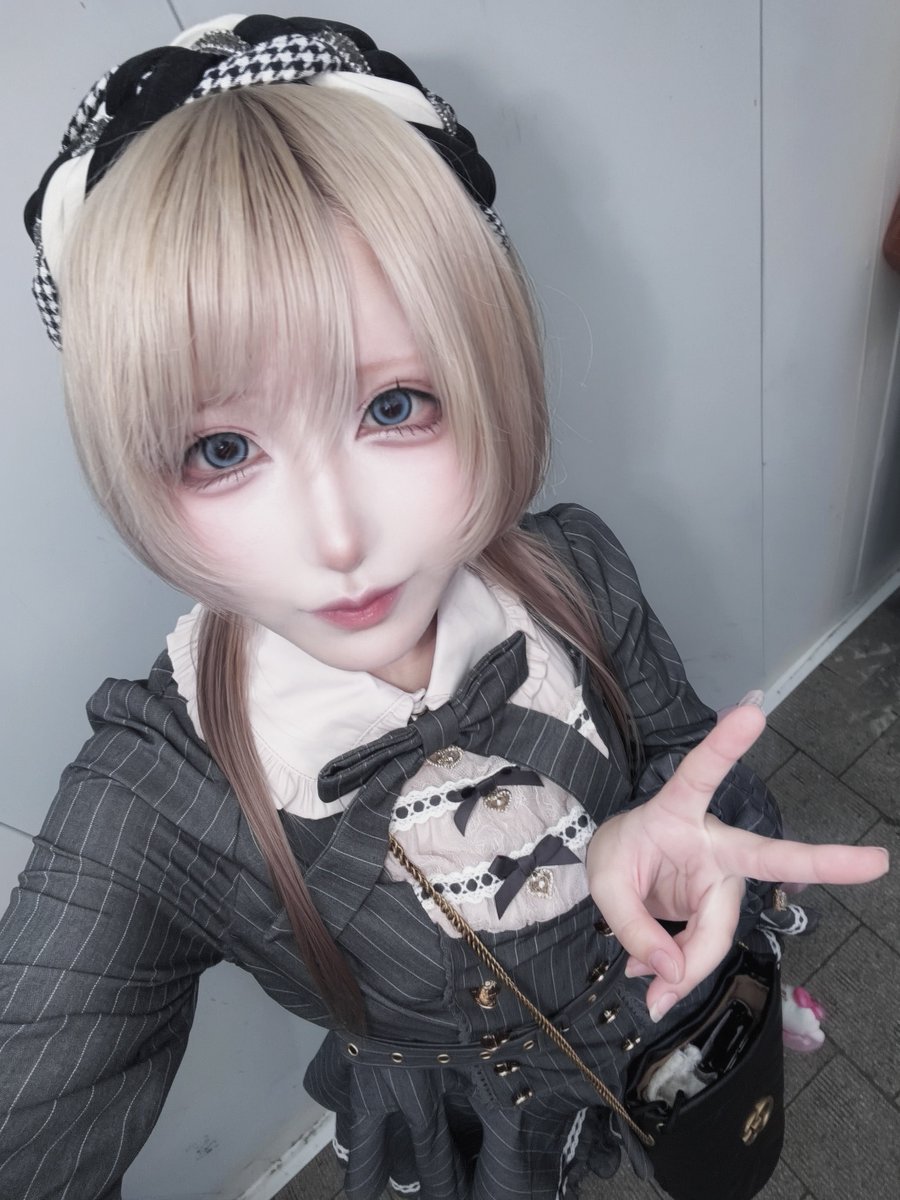 ryuumyuu_'s tweet photo. 髪色変えた〜！！𛰙᭜𖫴𖫰𖫱𖫳𖫲𖫲𖫳𖫴𖫰𖫱꛰ ᭜𖫴𖫰𖫱𖫳𖫲𖫲𖫳𖫴𖫰𖫱꛰ಣ
かわいいして！😡 https://t.co/f4EdFMbwBY